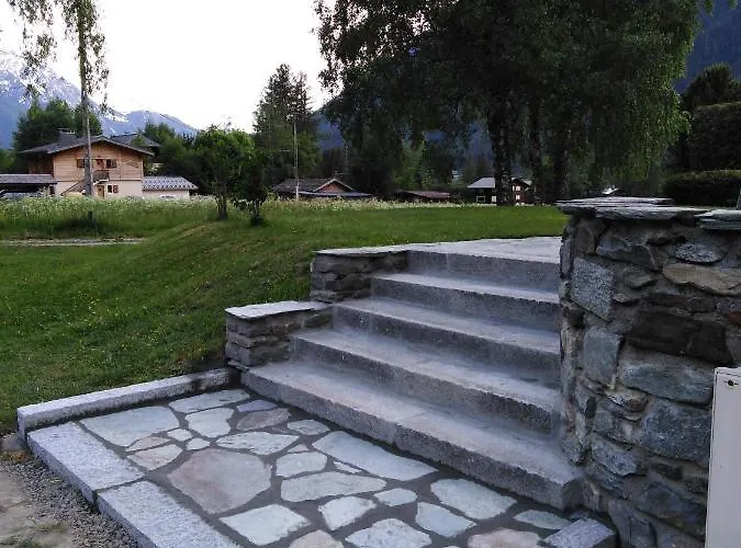 Avec Terrasse Daire *